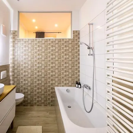 Апартаменты Design Altstadtperle Mit 2 Schlafzimmer- 6 Personen-waschmaschine - Parkplatz-infrarotkabine *