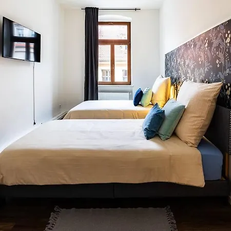 Design Altstadtperle Mit 2 Schlafzimmer- 6 Personen-waschmaschine - Parkplatz-infrarotkabine * Пирна